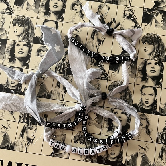 TTPD TORTURED POETS Bundle Set of 4 Taylor Swift Friendship Bracelets - Picture 1 of 2